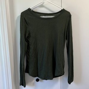Madewell Woman’s lightweight long sleeve green shirt, small